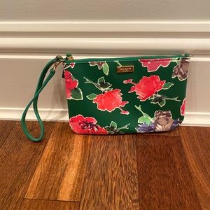 Kate Spade Green Flower Print Clutch Wrist Strap